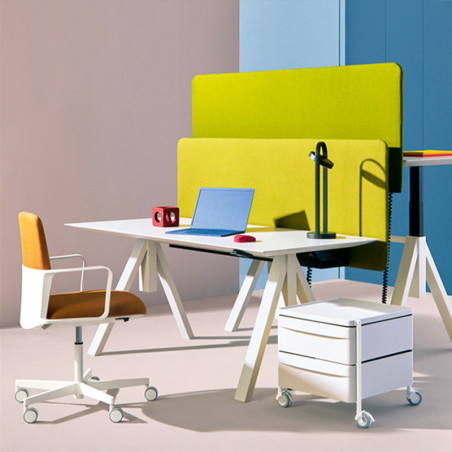 PD1 Noah Adjustable Desk
