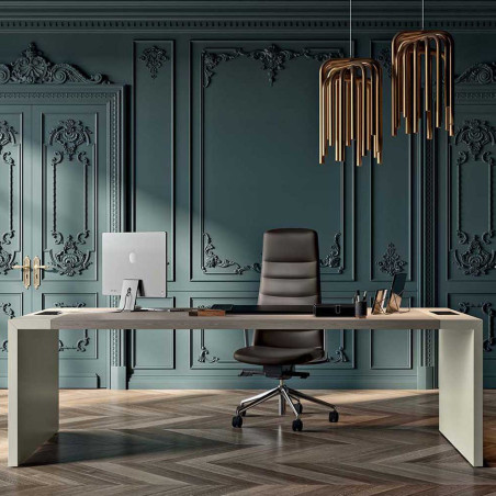 Q10 Evo Executive Desk - Timeless Elegance & Modern Design