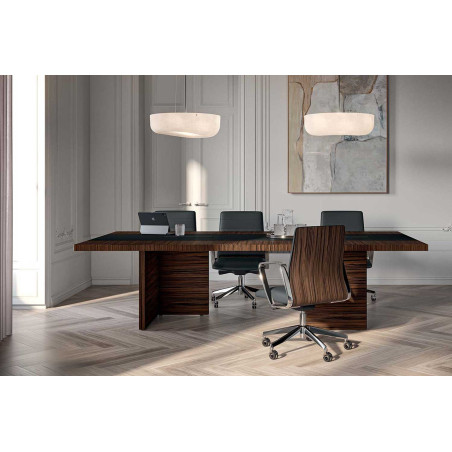 Q10 Evo Boardroom Table - Stylish & Functional Design