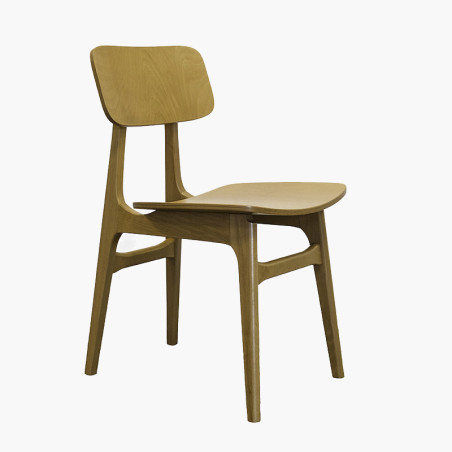 Edge Bistro Chair – Modern Curved Seat & Classic 4-Leg Frame
