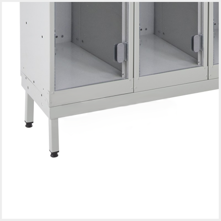 Q1 Locker Stands